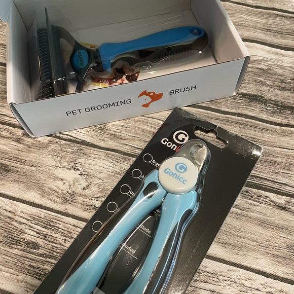 New!!  Dog grooming tools - Picture 3 of 3
